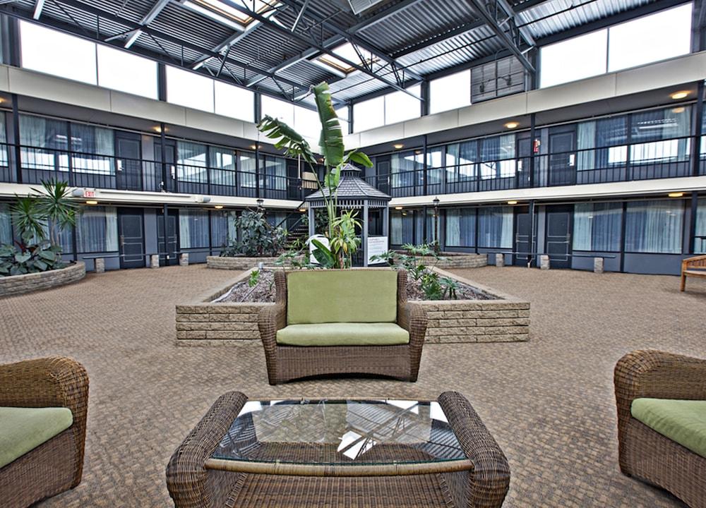 Skyline & Waterpark Hotel Niagara