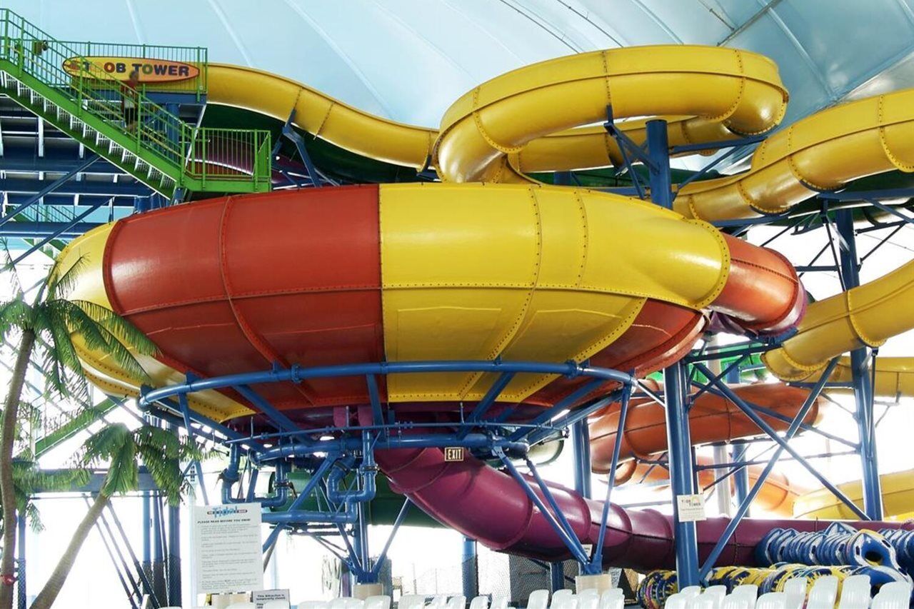 Skyline & Waterpark Hotel 3*